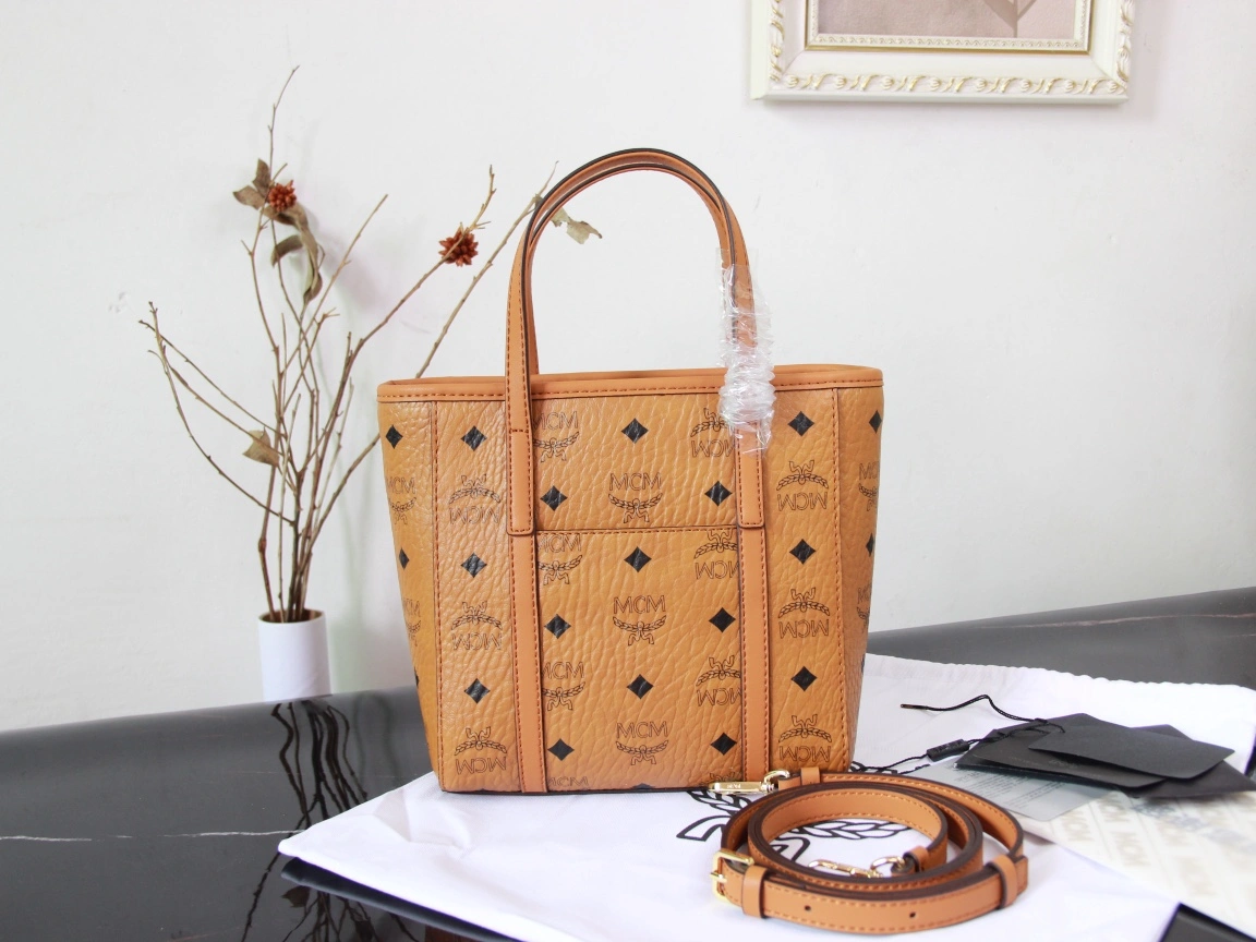 MCM Shopping Bags OnTrend 90493