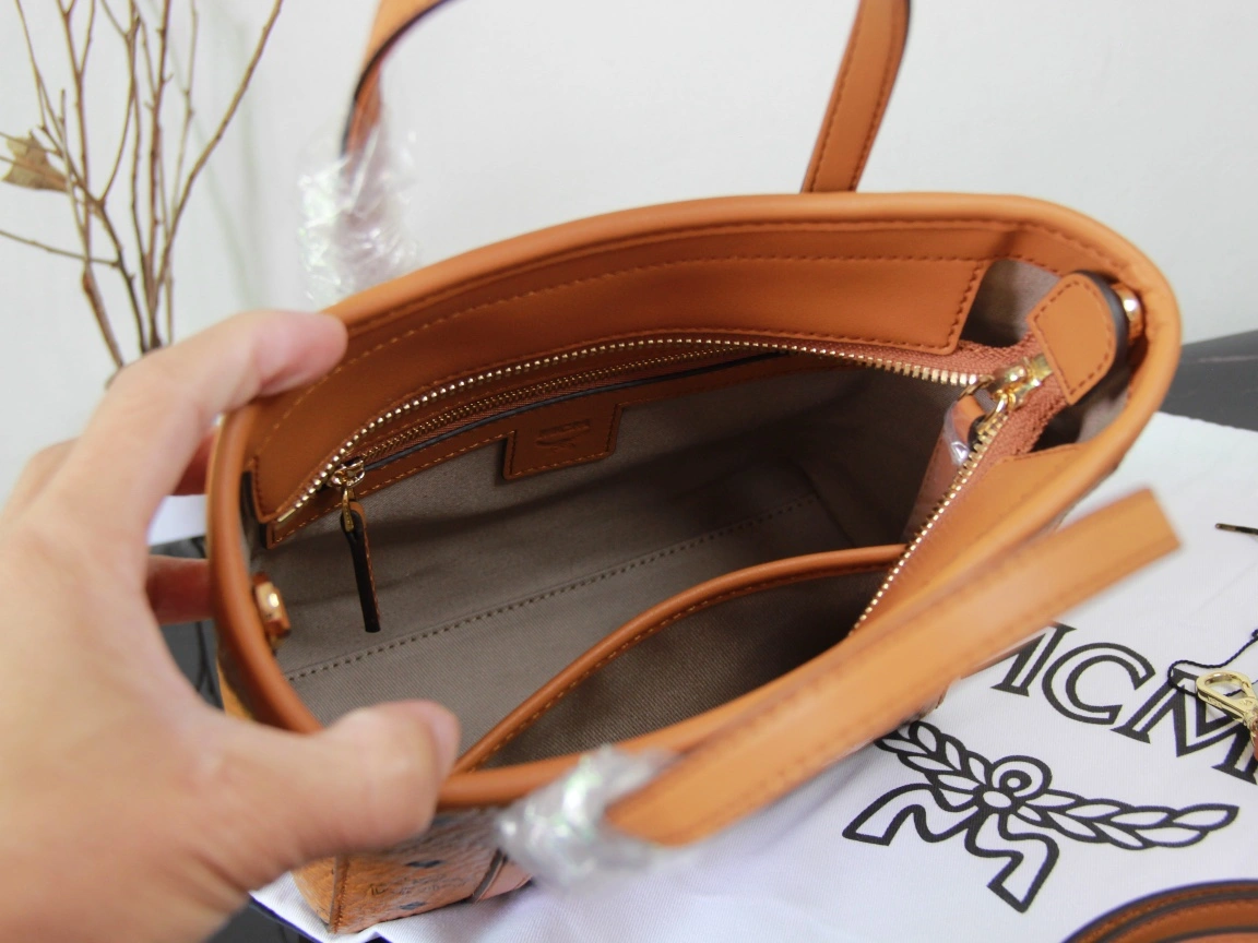 MCM Shopping Bags OnTrend 90493