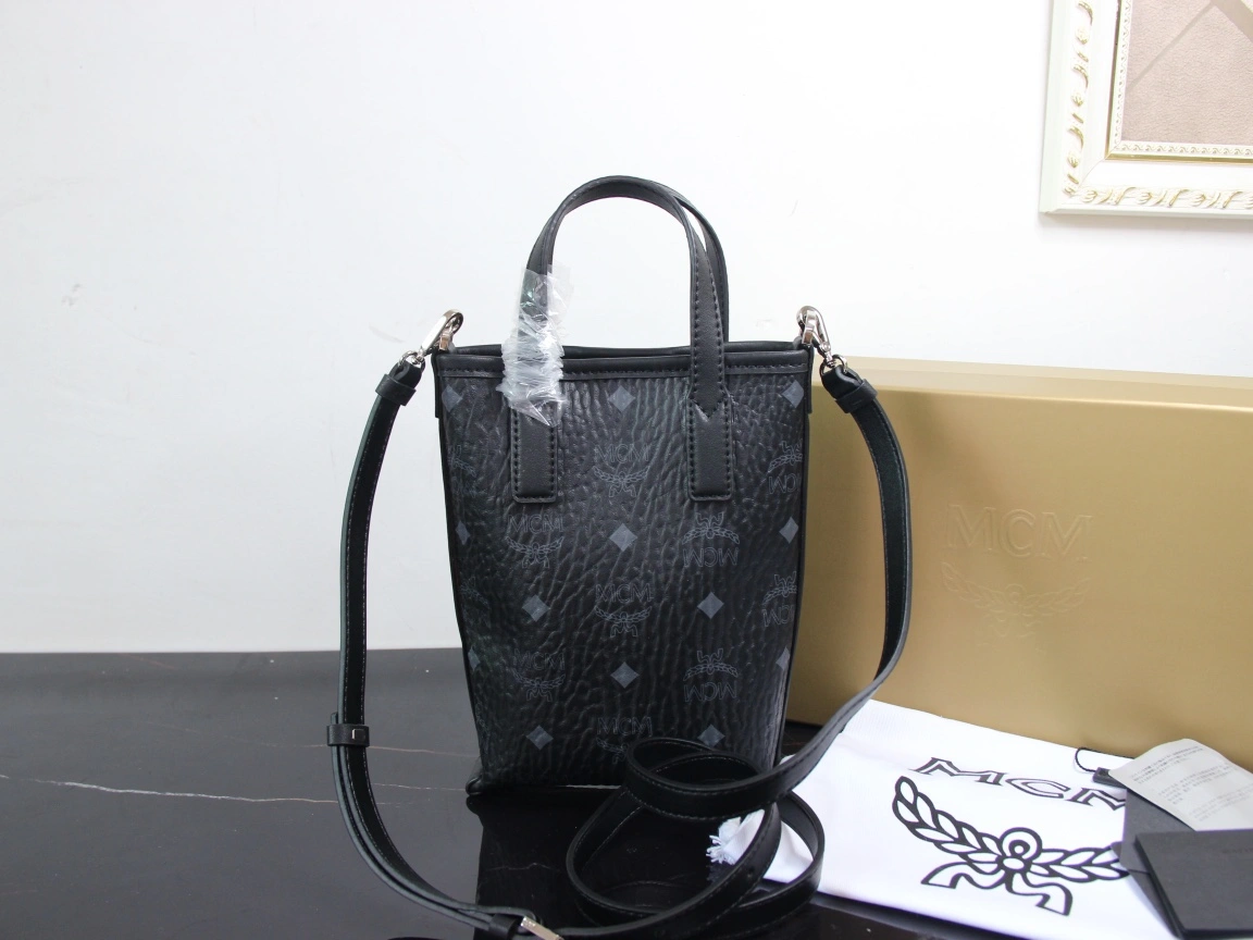 Colorful MCM Shopping Bags 90449