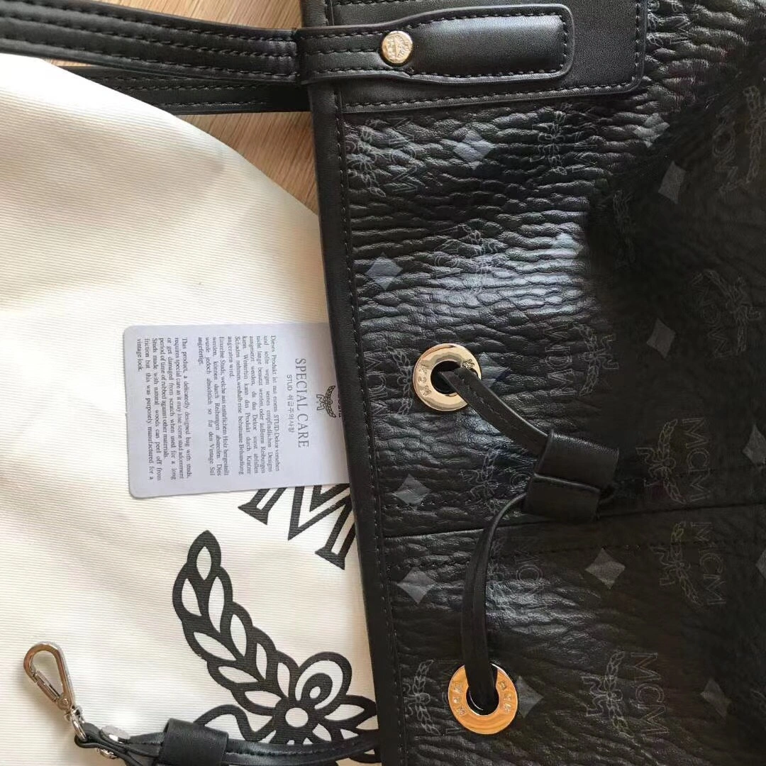 MCM Shopping Bags WellDesigned 90442