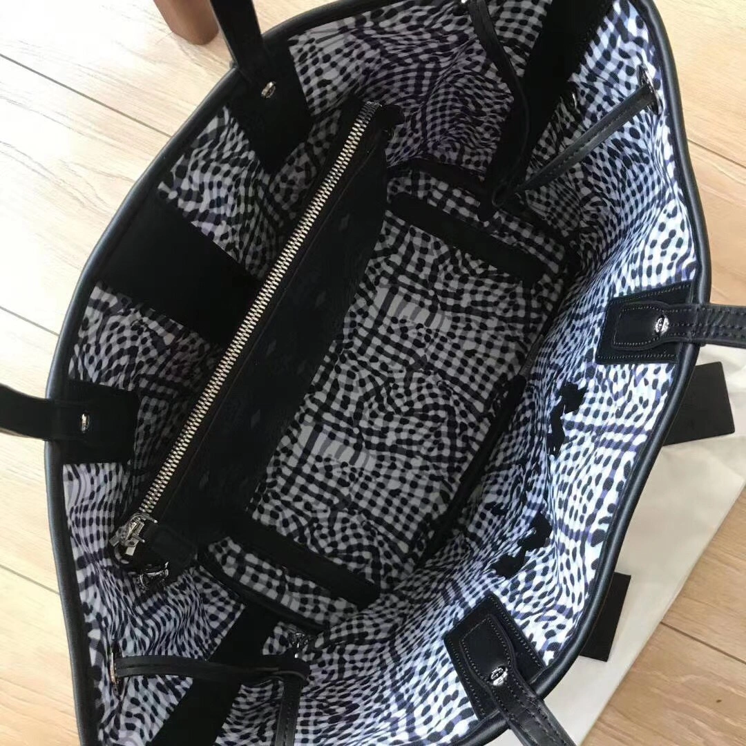 MCM Shopping Bags WellDesigned 90442