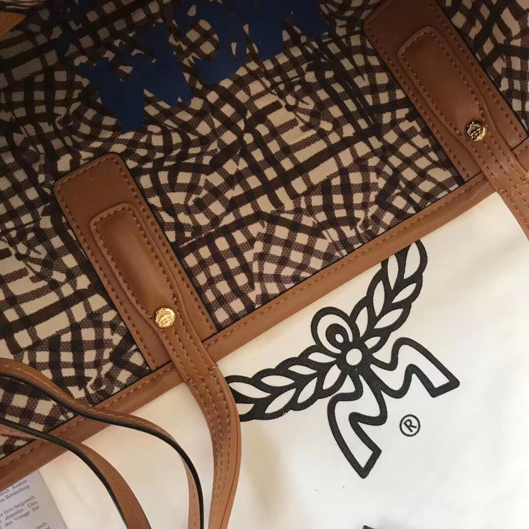 Lightweight MCM Shopping Bags 90478