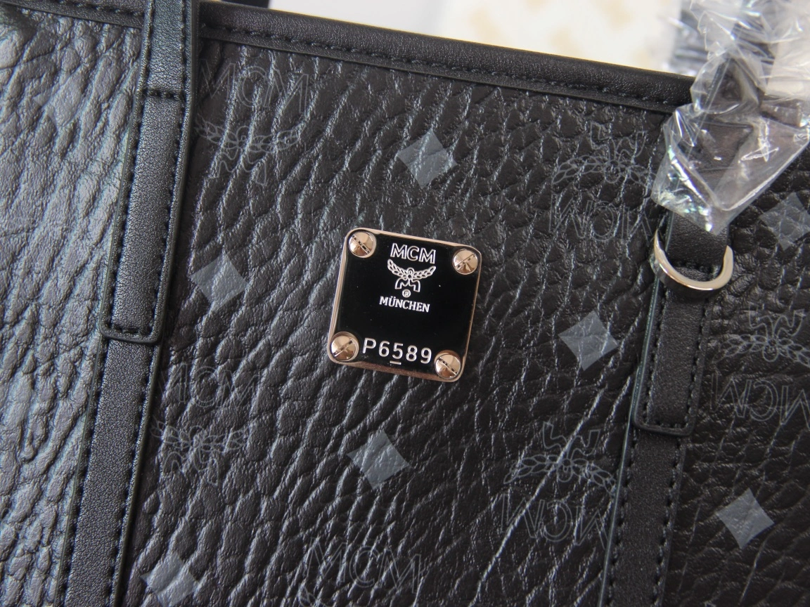 Sustainable MCM Shopping Bags 90441