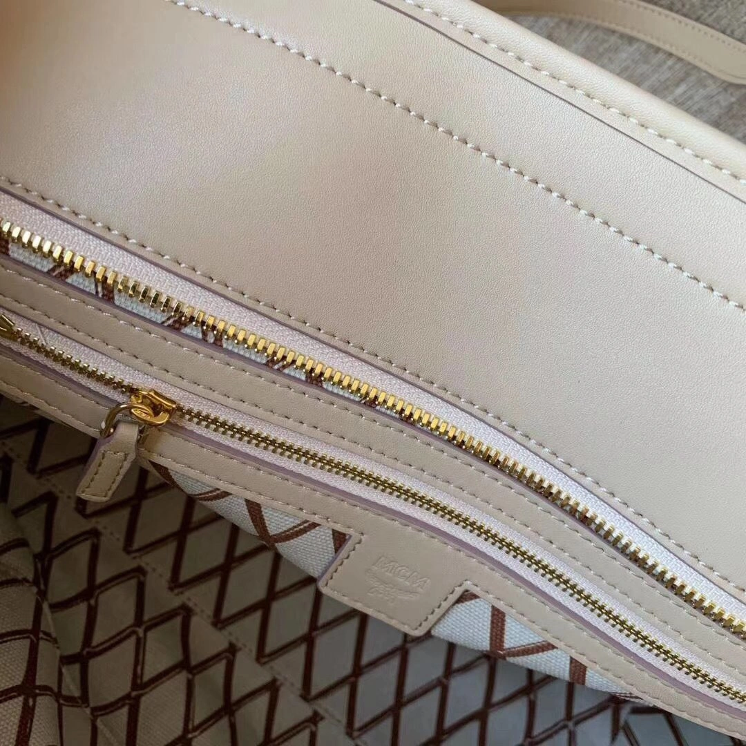 Premium MCM Shopping Bags 90437