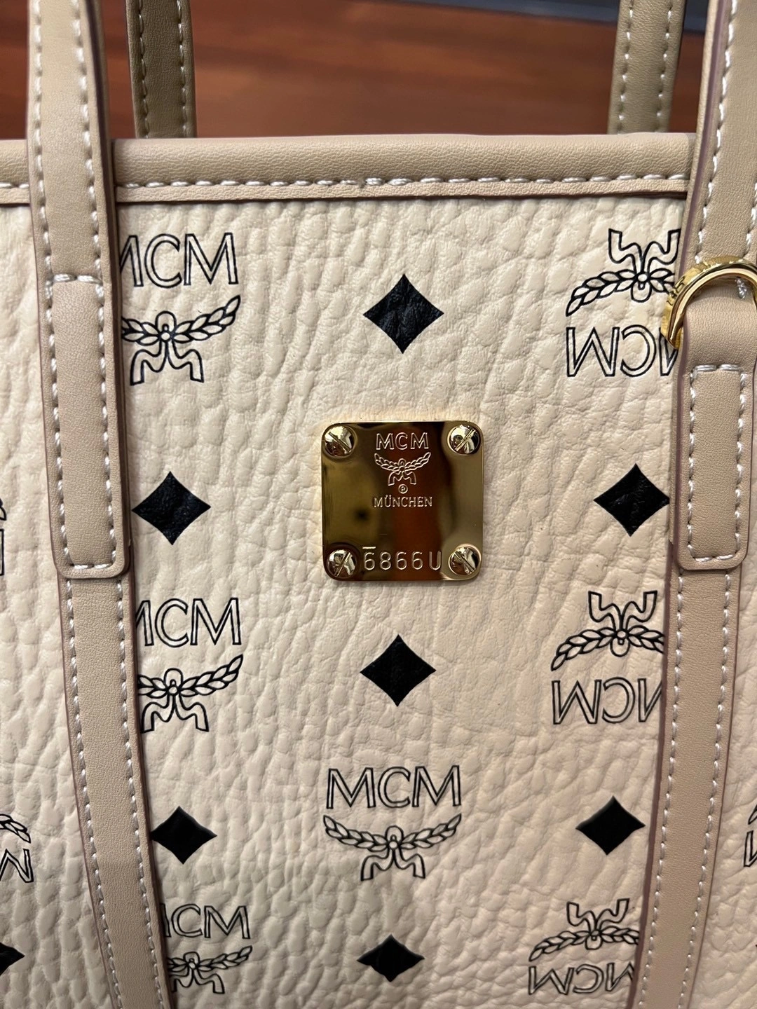 WeatherProof MCM Shopping Bags 90429
