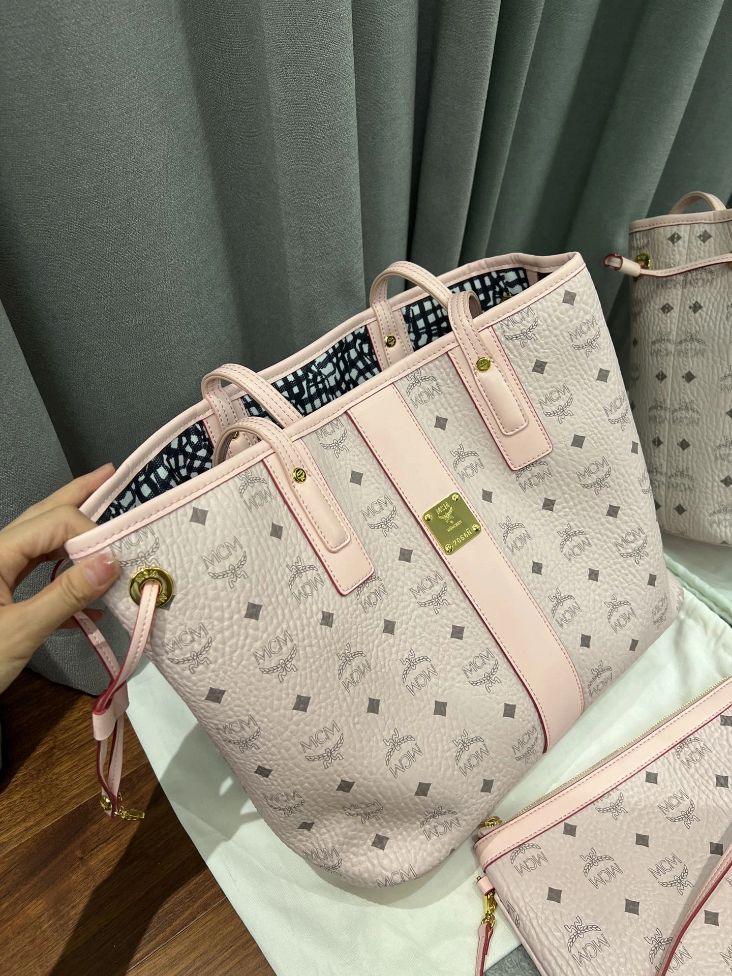 MCM Shopping Bags Packable 90428