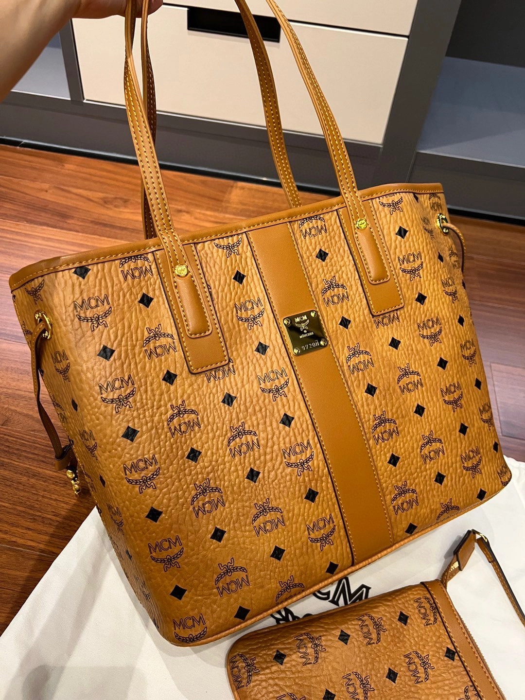 MCM Shopping Bags NewStyle 78840