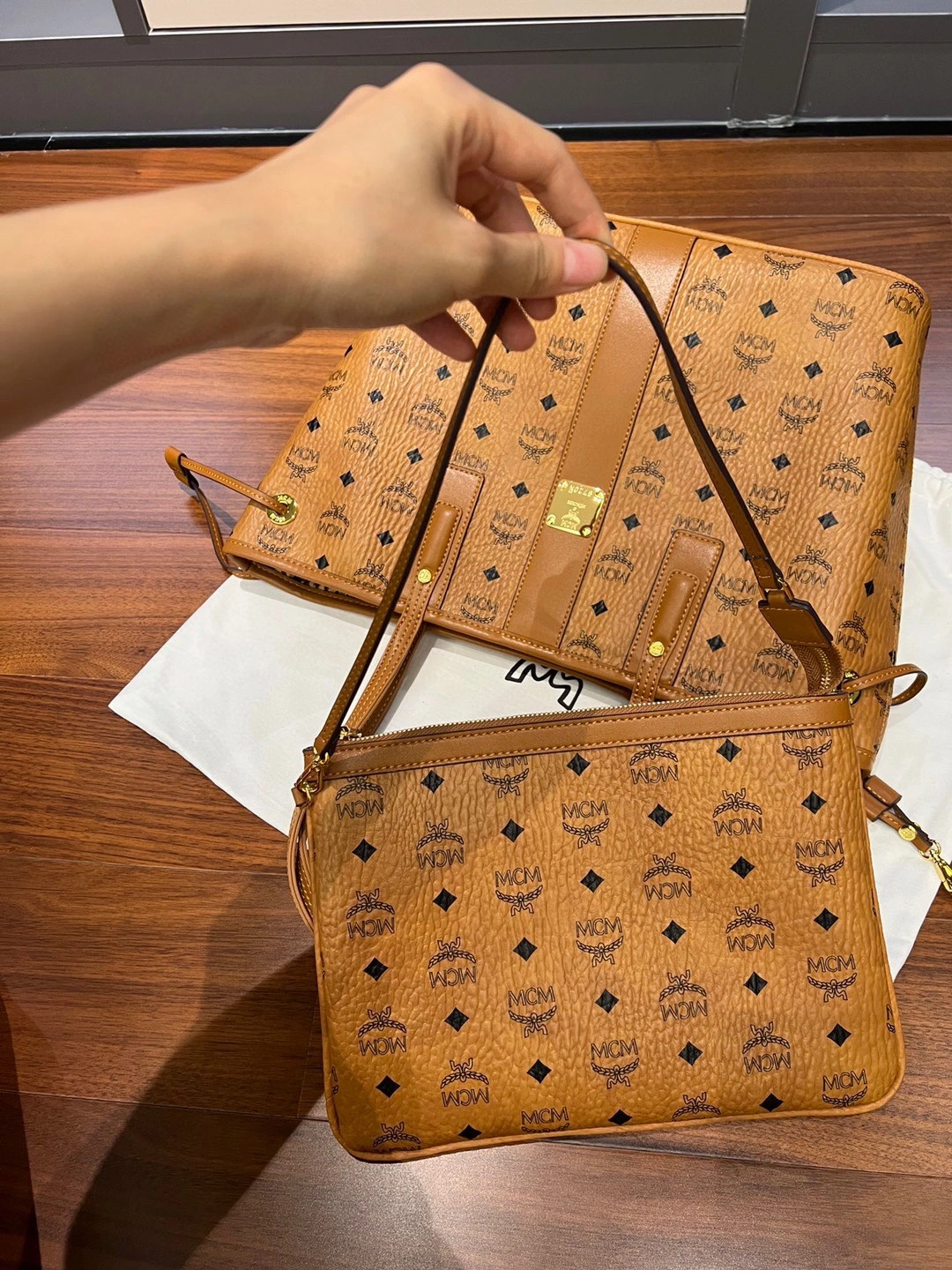 MCM Shopping Bags NewStyle 78840