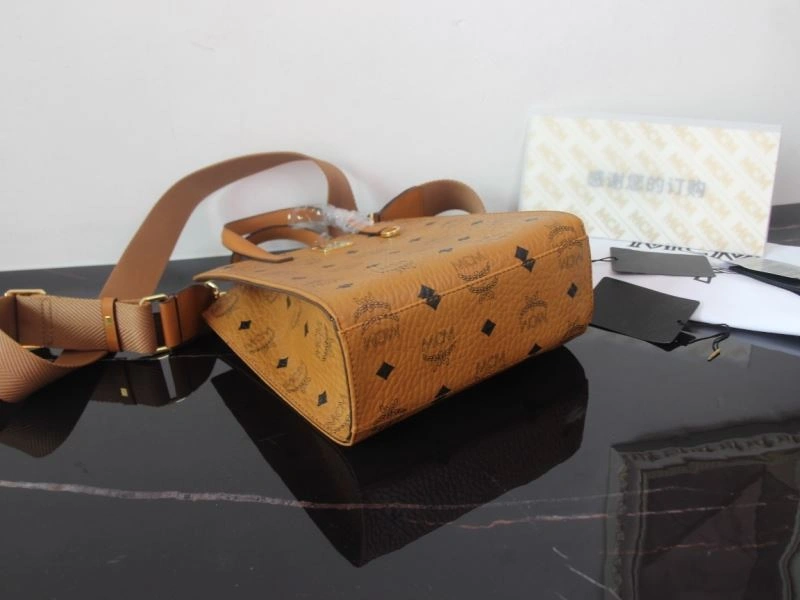 MCM Shopping Bags Unique 90444