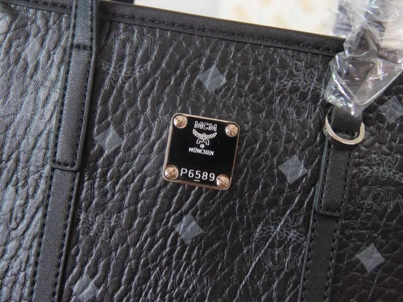 HighQuality MCM Shopping Bags 90380