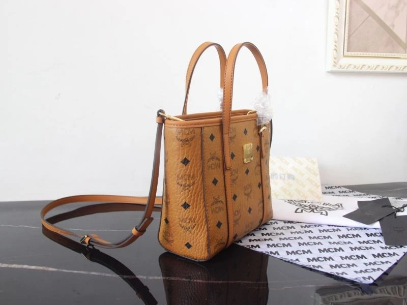 MCM Shopping Bags Snug 90362
