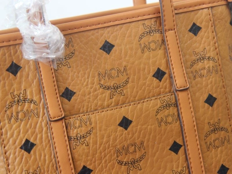 MCM Shopping Bags Snug 90362