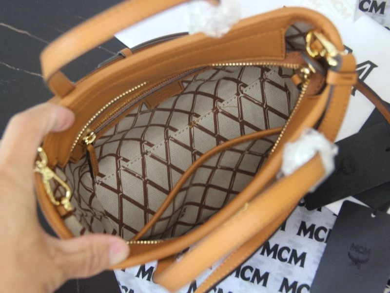MCM Shopping Bags Snug 90362