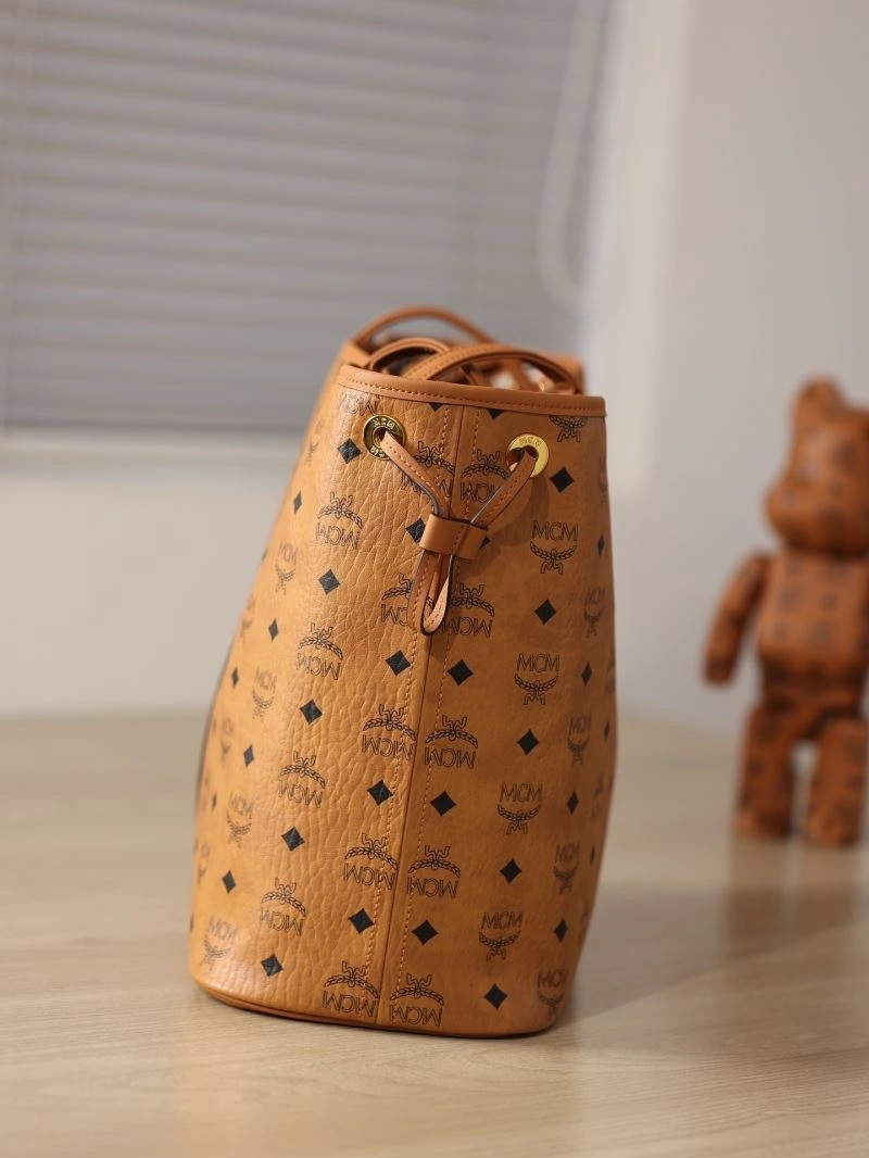 MCM Shopping Bags UrbanStyle 79008