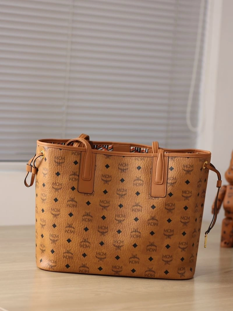 MCM Shopping Bags UrbanStyle 79008