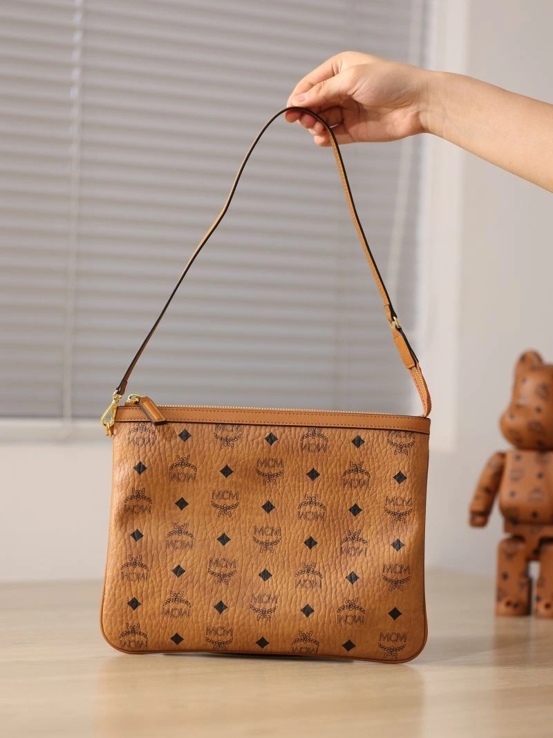 MCM Shopping Bags UrbanStyle 79008