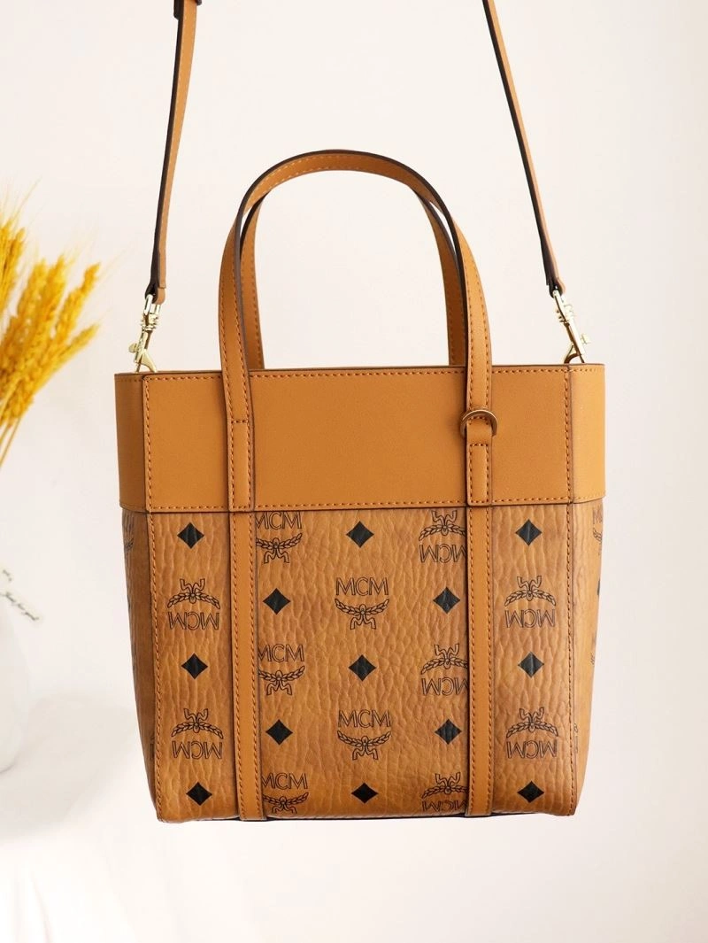 MCM Shopping Bags Functional 89738