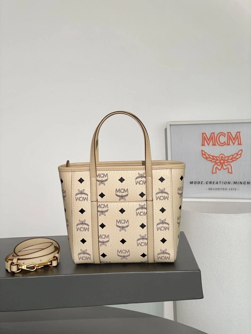 WellDesigned MCM Shopping Bags 89774