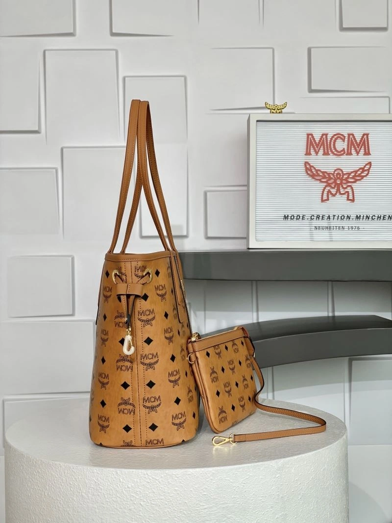 MCM Shopping Bags Functional 89733