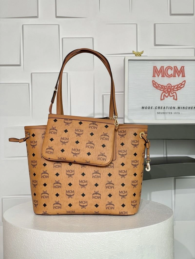 MCM Shopping Bags Functional 89733