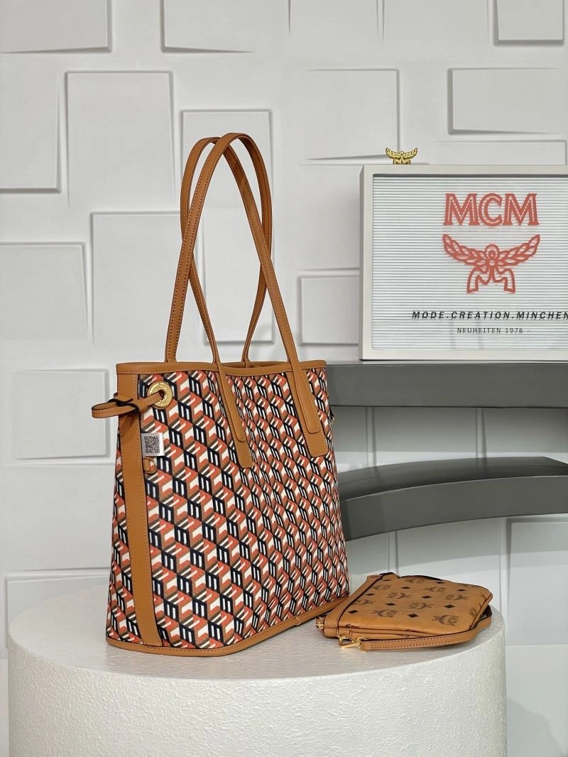 MCM Shopping Bags Functional 89733
