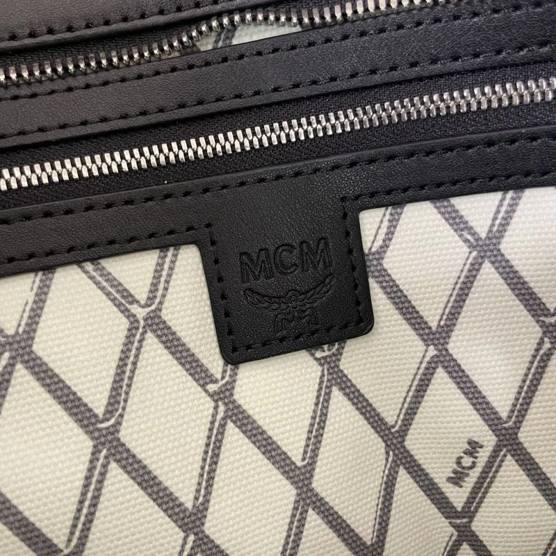 EyeCatching MCM Shopping Bags 89614
