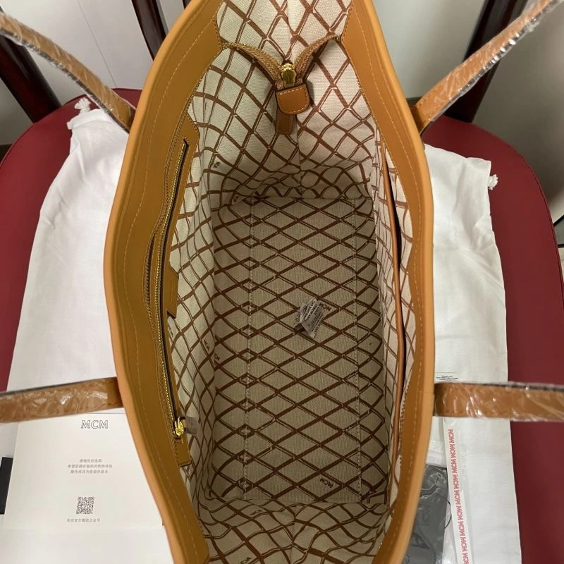 MCM Shopping Bags Comfortable 89611