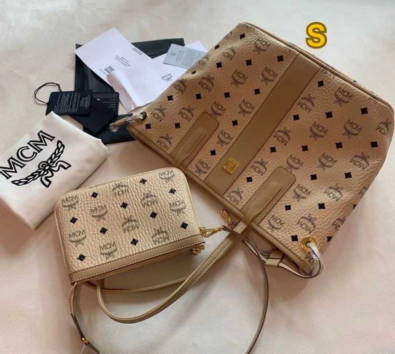 MCM Shopping Bags Casual 63860