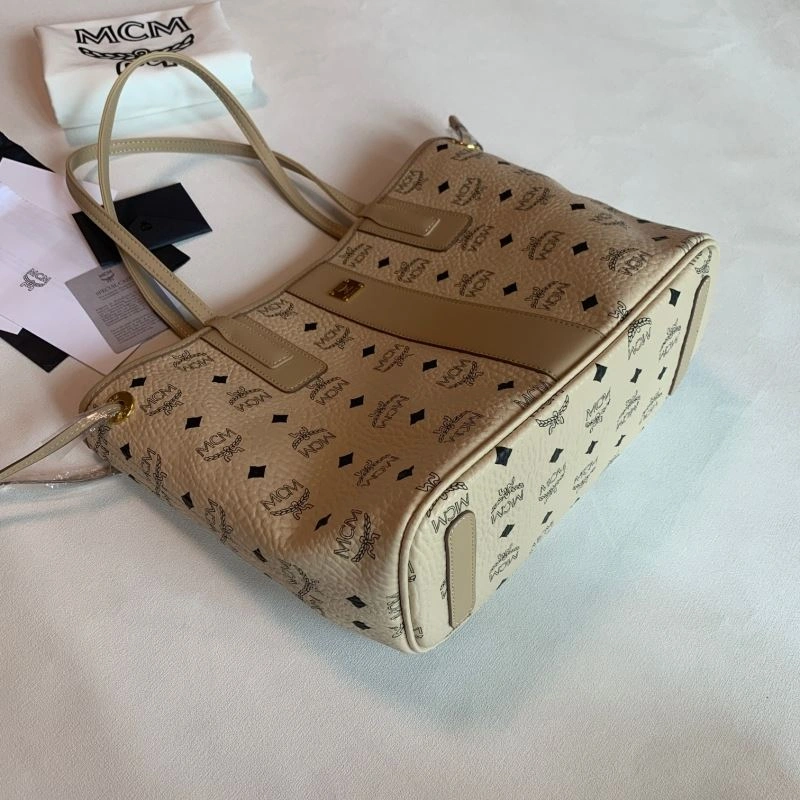 MCM Shopping Bags Casual 63860