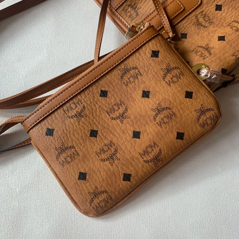 MCM Shopping Bags Comfortable 63858