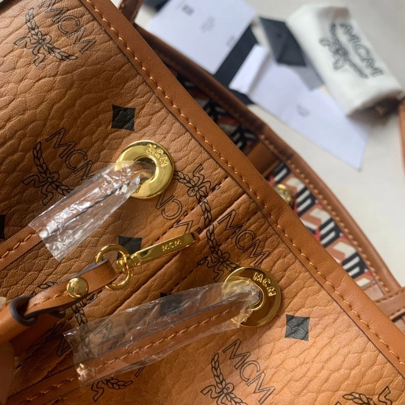MCM Shopping Bags Comfortable 63858