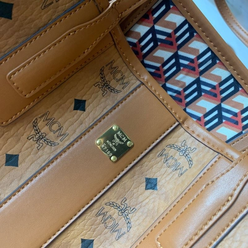 MCM Shopping Bags Comfortable 63858