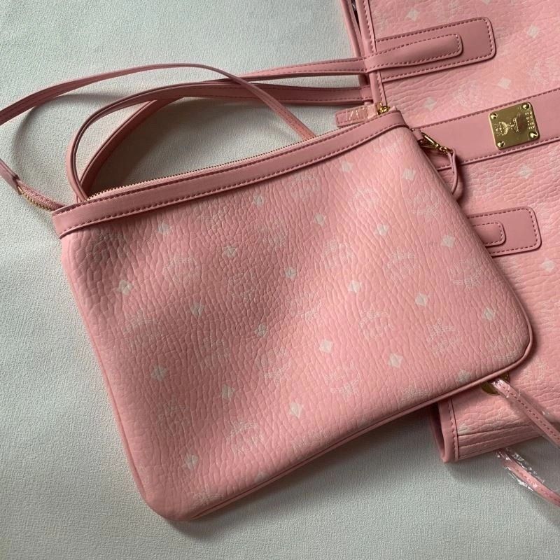 Effortless MCM Shopping Bags 63855
