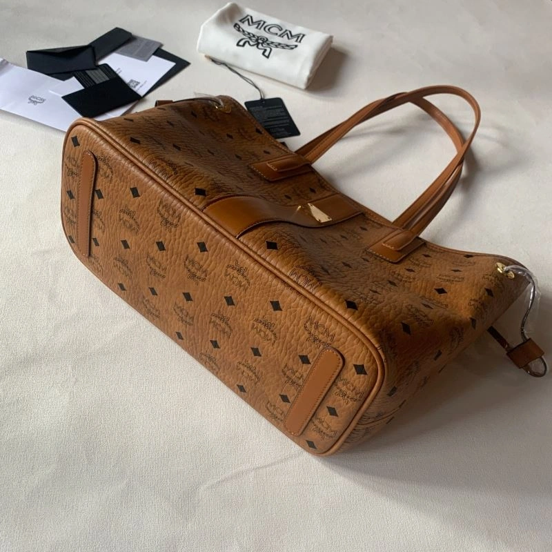 MCM Shopping Bags Snug 63851