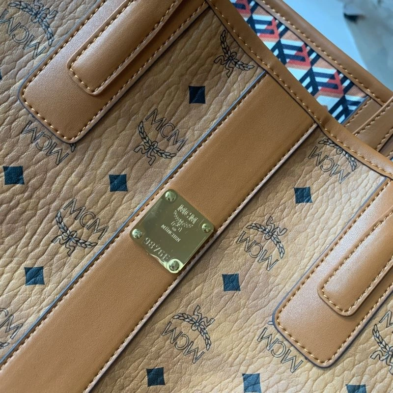MCM Shopping Bags Snug 63851