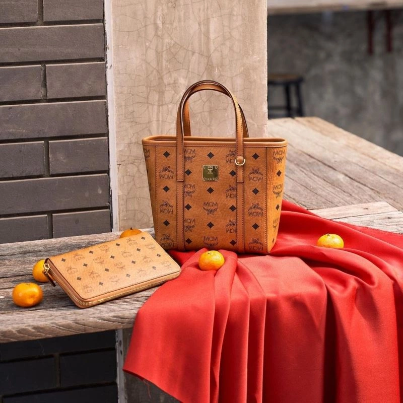 MCM Shopping Bags Refined 63852