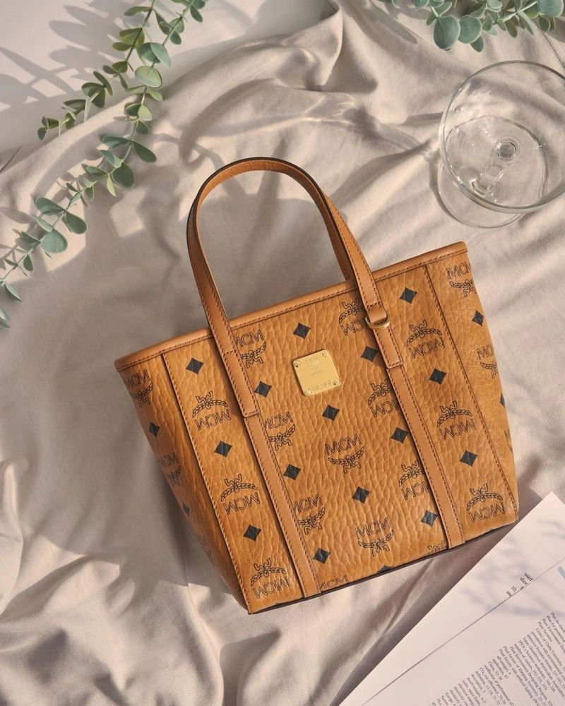 MCM Shopping Bags Refined 63852