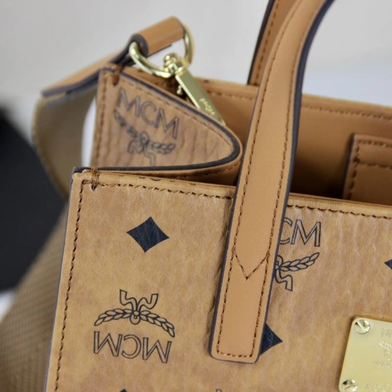 Sporty MCM Shopping Bags 63850