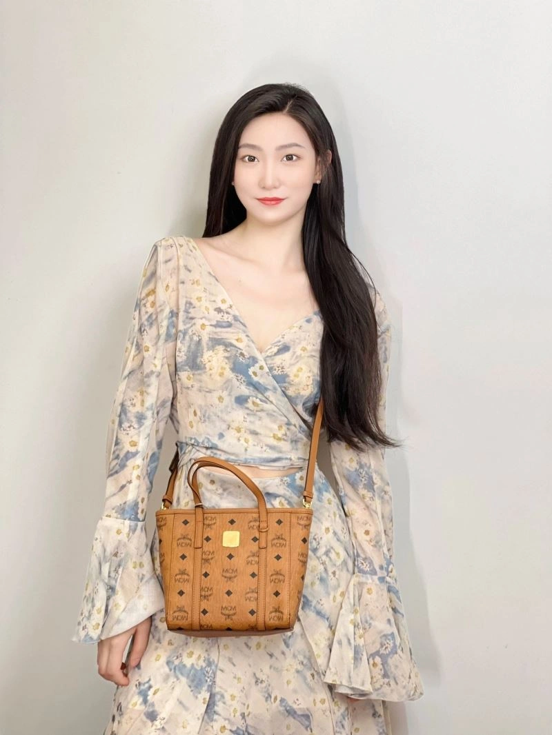 MCM Shopping Bags Minimalist 63839