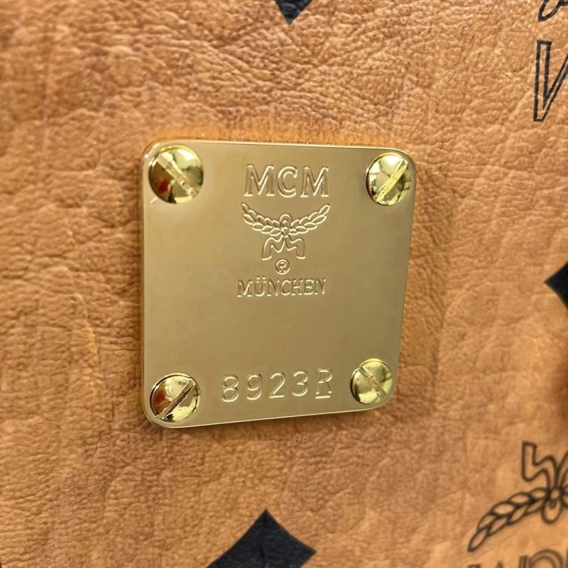 Snug MCM Shopping Bags 63843