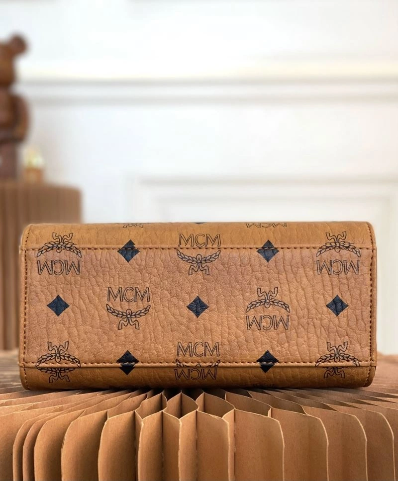 Snug MCM Shopping Bags 63843