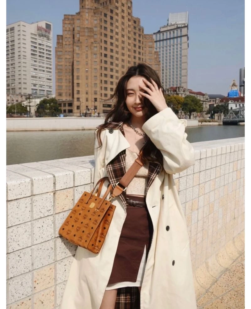 Snug MCM Shopping Bags 63843