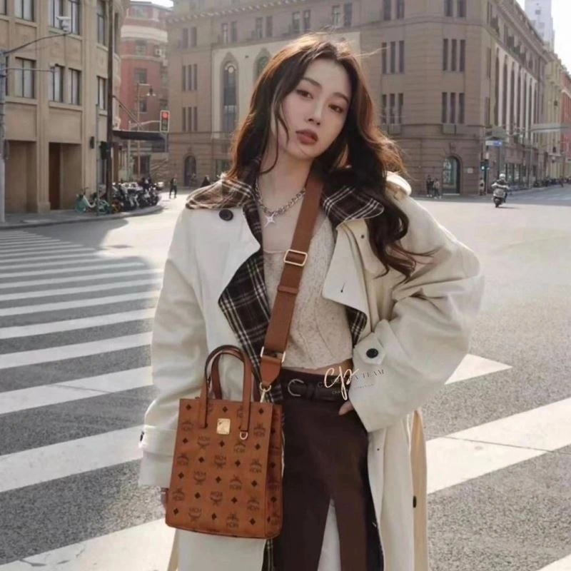Snug MCM Shopping Bags 63843