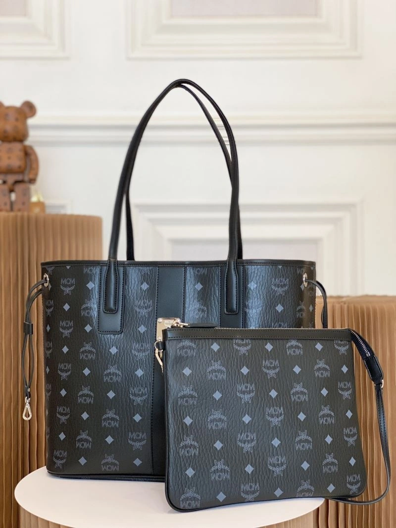 MCM Shopping Bags Cozy 63841