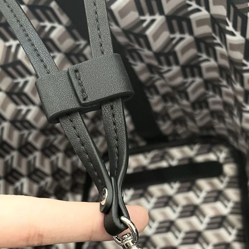 MCM Shopping Bags Cozy 63841