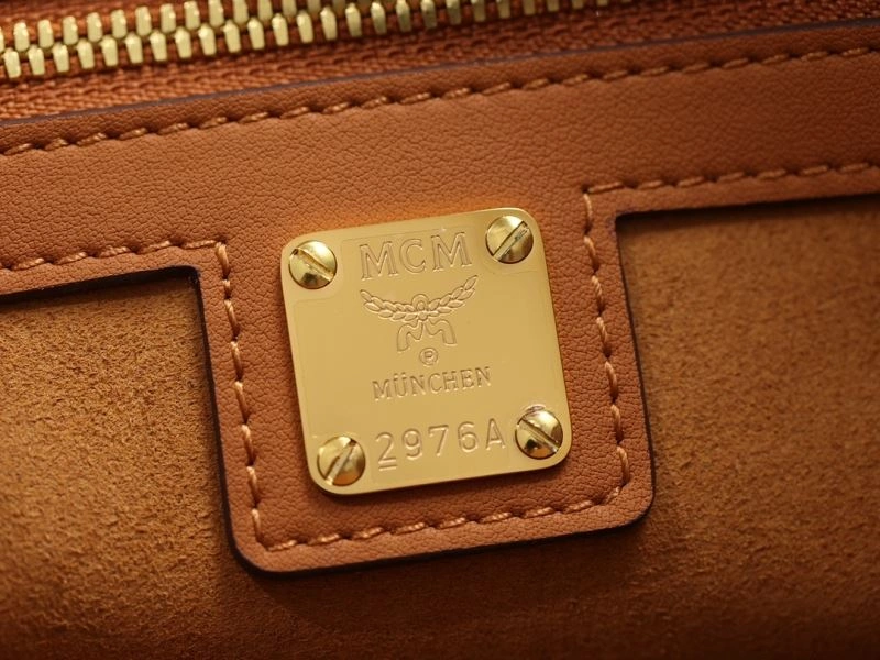 MCM Shopping Bags Stretchable 63834