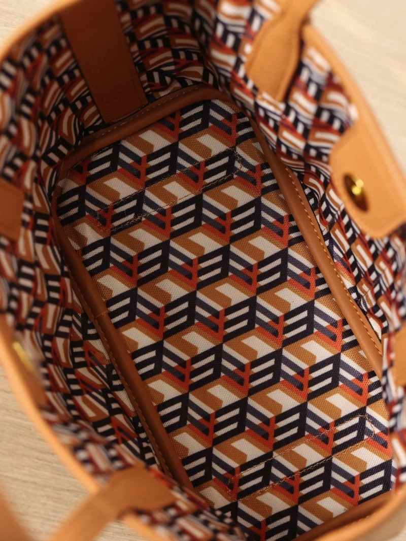 MCM Shopping Bags TimelessDesign 63889