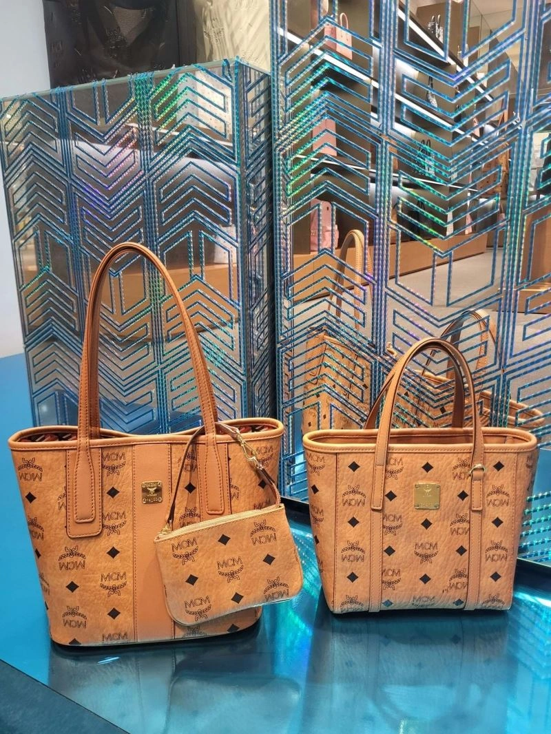 MCM Shopping Bags TimelessDesign 63889