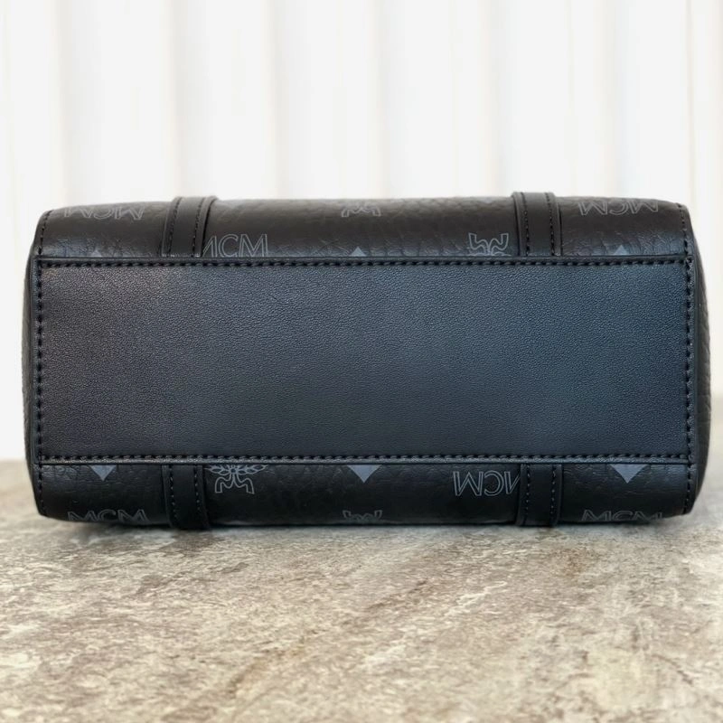 MCM Shopping Bags Stretchable 63827