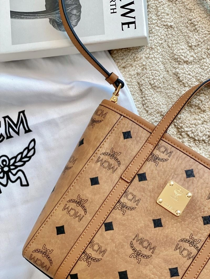 MCM Shopping Bags Trendy 63819